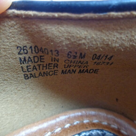 Clarks Artisan Women Pewter Metallic Snake Leather Loafer Slip on Shoes Sz 6.5M - Picture 6 of 8